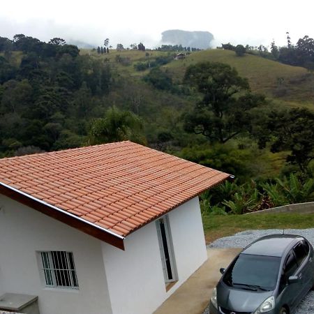 Cantinho Da Divina Paz Sao Bento do Sapucai Ngoại thất bức ảnh
