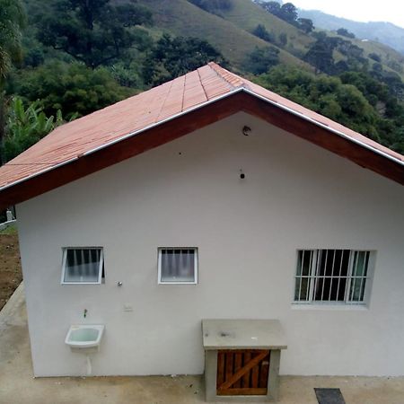 Cantinho Da Divina Paz Sao Bento do Sapucai Ngoại thất bức ảnh